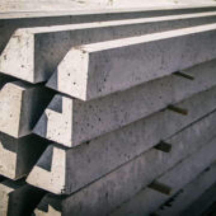 NAFI Kerítésoszlop beton 240 10x10x4