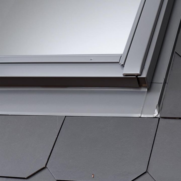 Velux CK02 55x78 EDS2000 burkolókeret