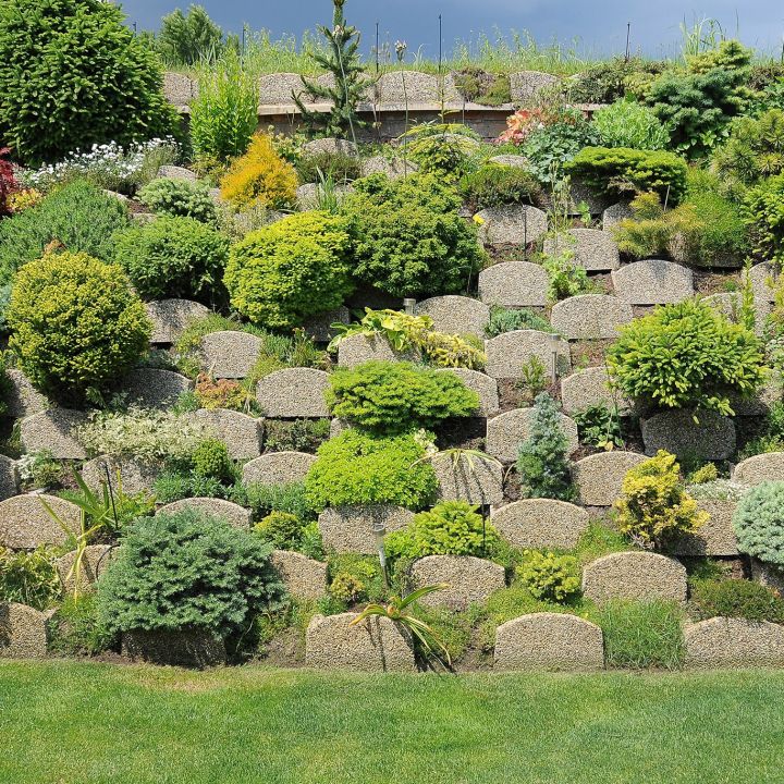 Egomkő támfal elem 42*37*13cm mosottkavicsos III.tip.