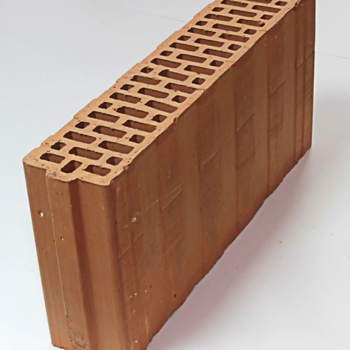 Pápateszér Bakonytherm 10/50 N+F Válaszfaltégla, függőleges üregelésű 50x24x10 cm (120 db/rkl)