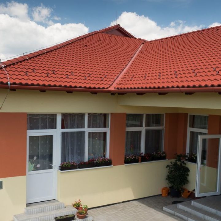 újHáz Standard/Synus Kezdőkúp Colorsystem meggypiros